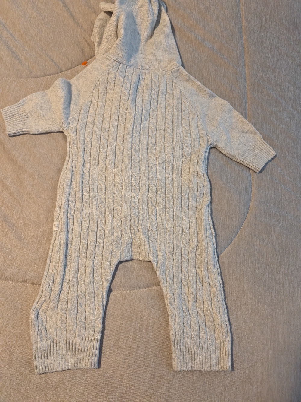 GAP Light Gray Cable-Knit Hood New Born - Picture 4 of 6